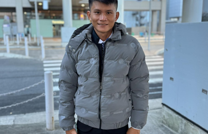 新しい仲間の入国です。